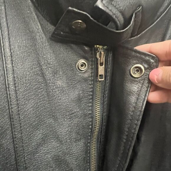 Phase 2 Vintage Leather Jacket - Picture 4 of 14